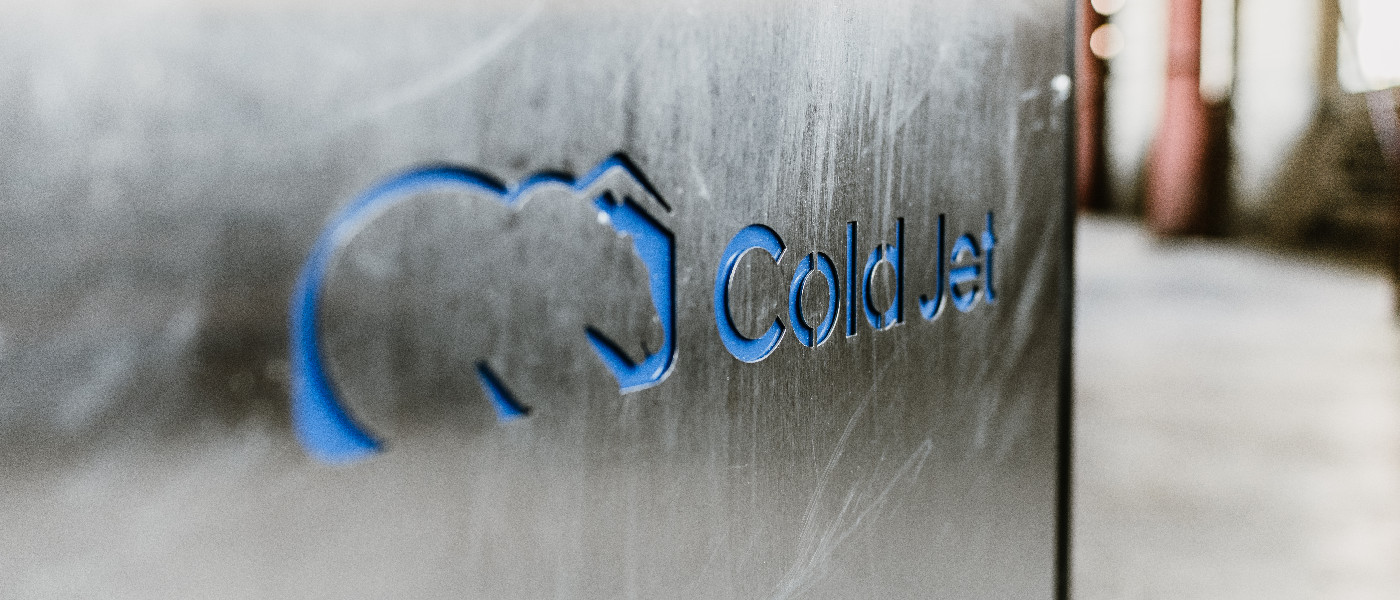 Blauer Coldjet Schriftzug